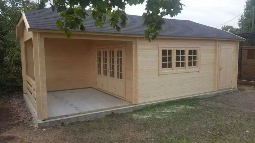fachada de la casa prefabricada 