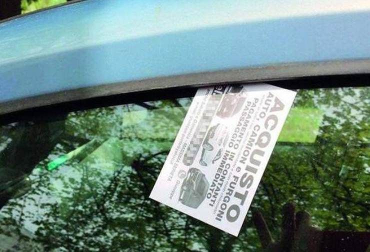 Folleto compro auto