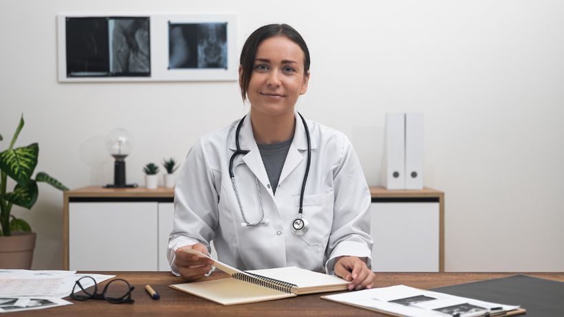 médica