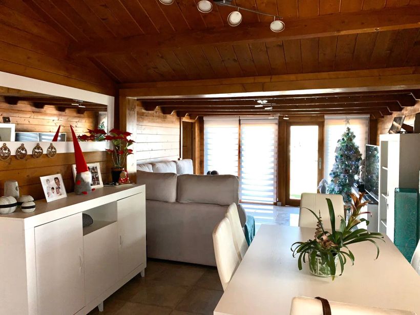 Salón de la casa prefabricada