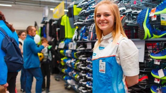Cómo trabajar en Decathlon este verano: más de 1.019 vacantes en mayo