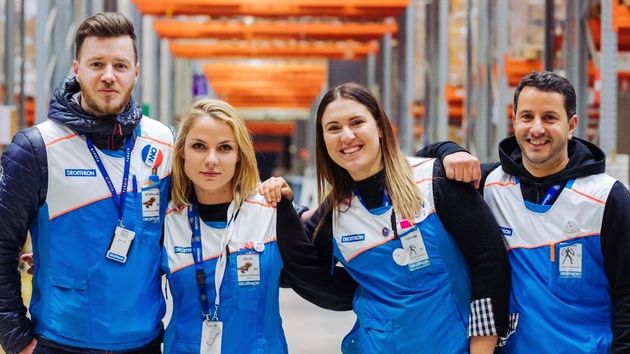 Sueldos de 1.367 euros y contrato fijo: Decathlon publica 214 ofertas de empleo