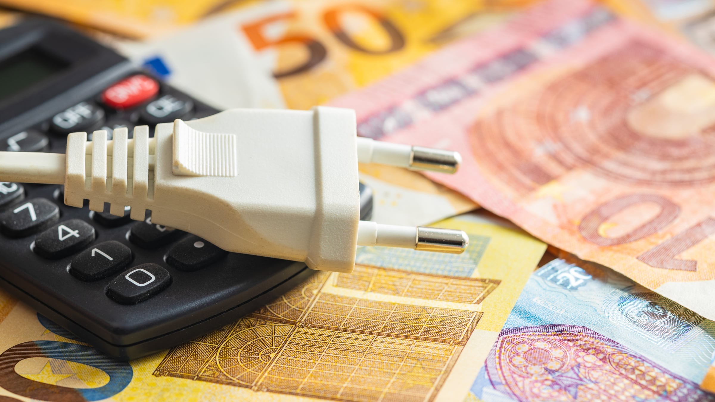 La calculadora de Facua que te dice al momento si puedes ser beneficiario del bono social eléctrico
