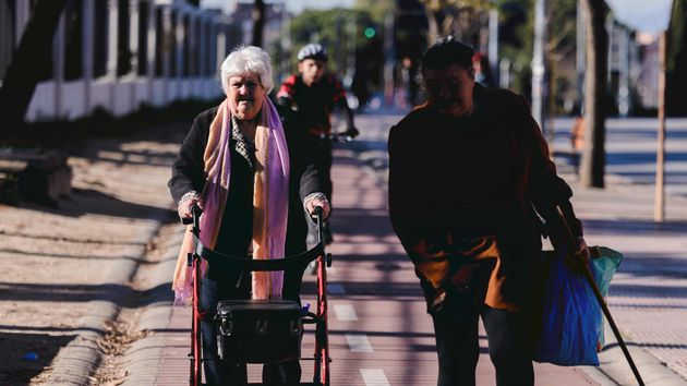 Cuánto se cobra de pensión en favor de familiares: estas son las cuantías en 2026