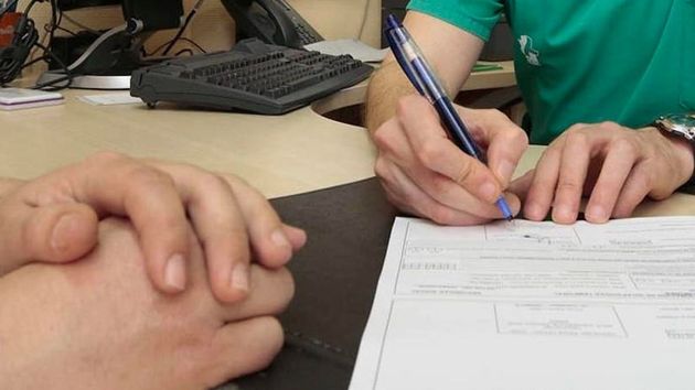 La Seguridad Social avisa cómo tramitar la baja laboral desde abril: estos son los pasos