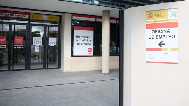 Si cobro 1200 euros, ¿cuánto me queda de paro?