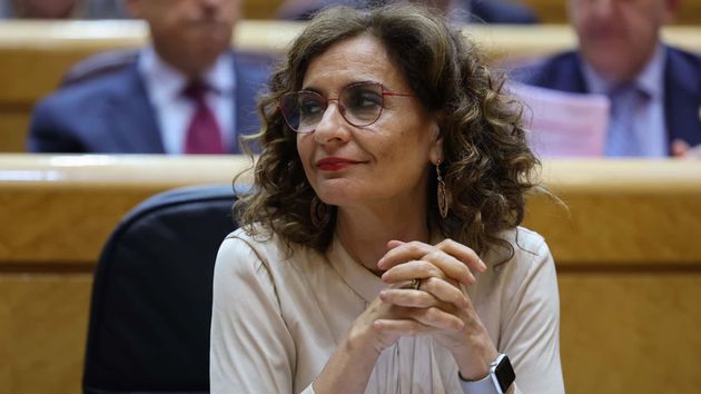 Hacienda rebaja hasta 2.550 euros en la Renta a los contribuyentes que conviven con mayores de 65 años