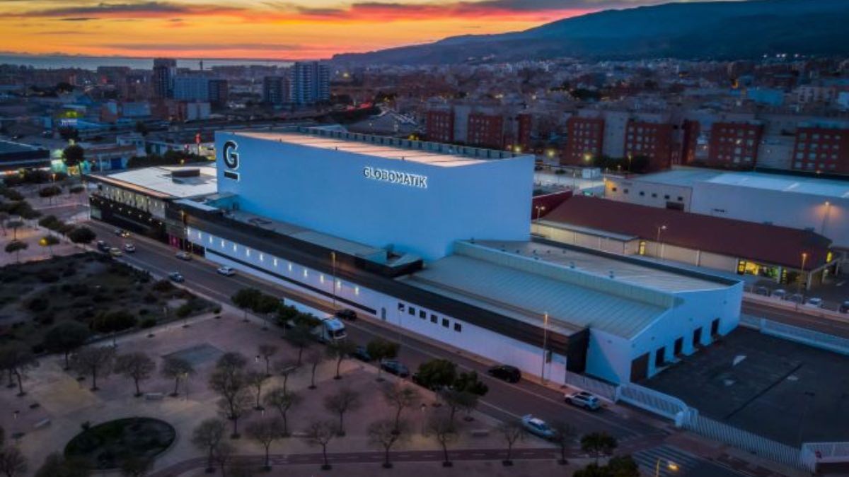 El ‘Amazon’ de Almería cierra un ERE y anuncia un ERTE por problemas económicos