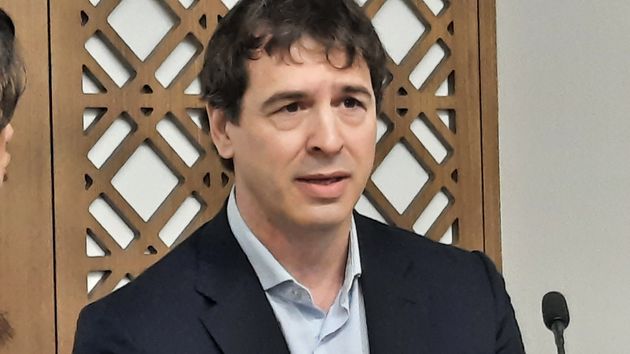 Quién es David Azagra, el hermano músico de Pedro Sánchez: así es la familia del presidente del Gobierno