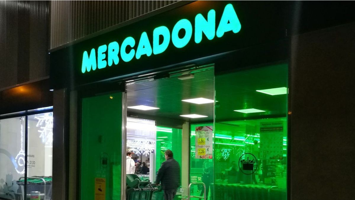 Mercadona anuncia un cambio de horario y el cierre de todas sus tiendas en estos días