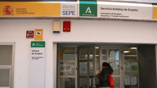 Sueldo de 1.800 euros y de lunes a viernes: urgen miles de trabajadores con contrato indefinido y teletrabajo en estas empresas