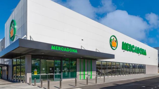Mercadona da la sorpresa y baja el precio del aceite de oliva virgen extra Hacendado ‘Gran Selección’