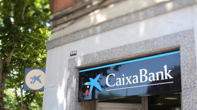 Esta es la nueva estafa que está afectando a Caixabank