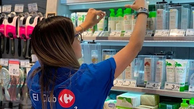 Carrefour busca trabajadores con urgencia: sueldo de 1.500 euros y empleo fijo