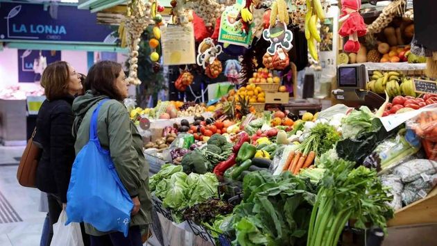 La inflación en la eurozona se modera al 2,4% en febrero, tras cuatro meses al alza