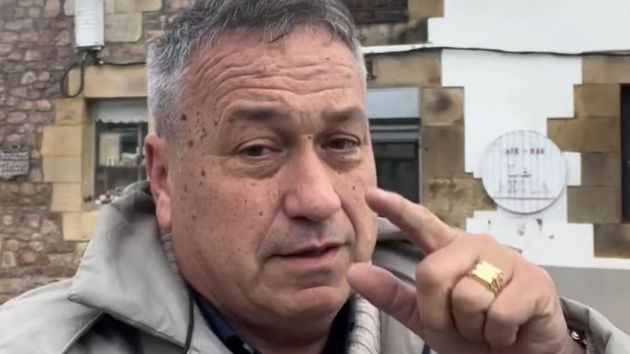Un hombre ofrece bar, carnicería, 4 pisos, 2 garajes y un almacén por 99.000 euros: “te quiero ver ahí”
