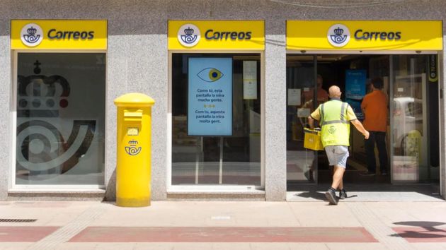 Adiós a estos centros de Correos: cierran 36, afectando a 900 empleados y ofreciendo excedencias voluntarias a mayores de 57 años