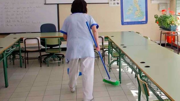 La Junta de Andalucía convoca 1.074 plazas para el servicio público: hay para trabajar en centros educativos sin oposición