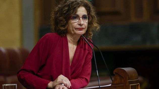Hacienda lo confirma: abierto el plazo para realizar este trámite obligatorio para presentar la Renta
