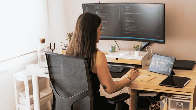 5 trabajos bien pagados en España que no requieren estudios universitarios 