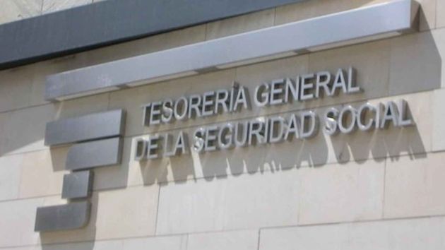 Las bajas laborales crecen el triple comparado con las afiliaciones a la Seguridad Social desde 2019