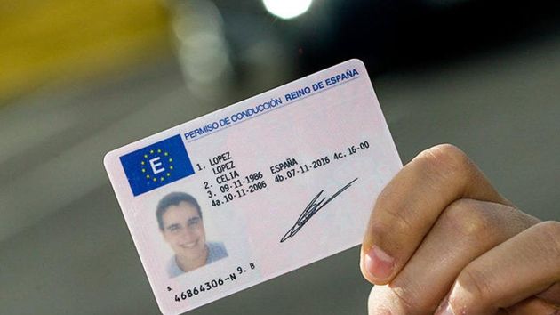 ¿Cuánto tiempo pasa entre que se comete una infracción y la DGT te quita los puntos del carnet?