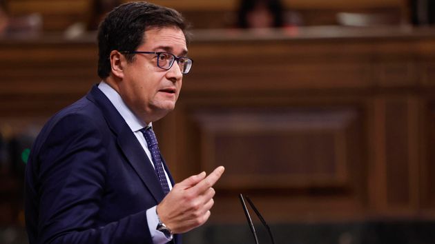 Estos funcionarios se quedan sin jubilación parcial: el Gobierno los deja fuera, según CSIF