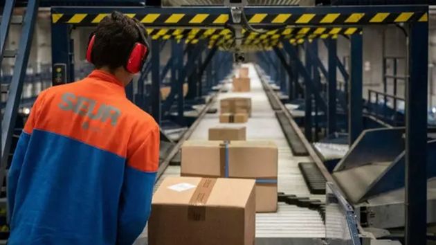 De mozo de almacén a personal de tienda: estos puestos de trabajo son los que más cuesta cubrir en España