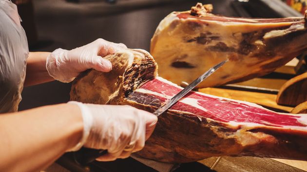 Carrefour desbanca a El Corte Inglés con el mejor jamón ibérico en oferta: es el único de 7 kg a este precio en el mercado