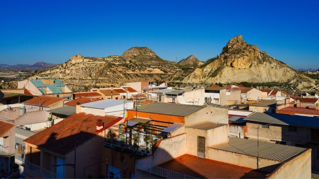 El bonito pueblo cerca de Murcia con aguas termales ideal para jubilados que ahora vende casas desde 20.000 euros