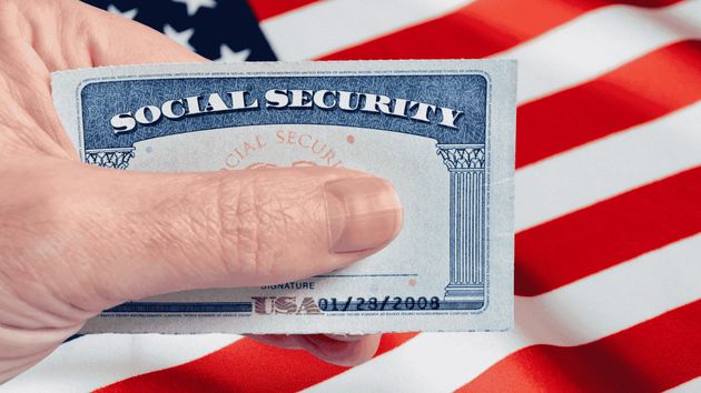 Estos son los requisitos obligatorios para que te den un cheque de jubilación en mayo en Estados Unidos