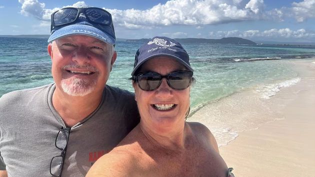 Dos jubilados revelan su secreto para ahorrar con su pensión y sorprenden a muchos: “es más barato que pagar una casa en la ciudad”