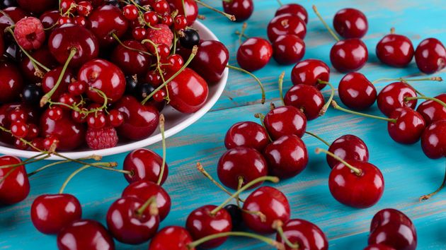 Ni en la nevera ni al sol: el lugar secreto para alargar la vida de las cerezas de mayo sin que se ablanden