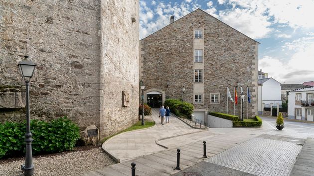 Este es uno de los Paradores más baratos de España: ofrece escapadas por tan solo 80 euros esta primavera