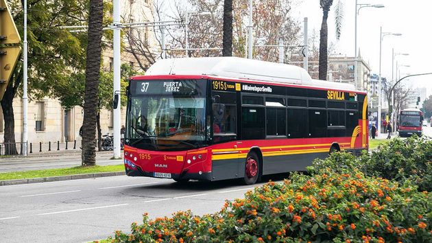 Peligra el transporte público: el Gobierno amenaza con cortar las ayudas a estas ciudades si no cumplen con las Zonas de Bajas Emisiones