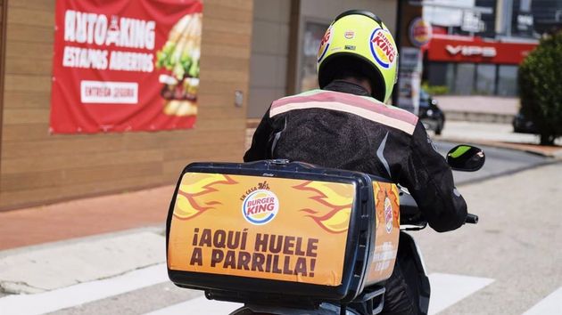 Cuánto dinero gana un trabajador de Burger King en 2025