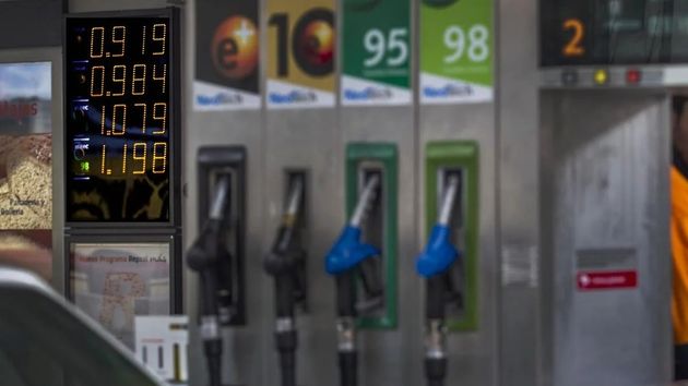 El precio de la gasolina se desinfla tras el apagón y el diésel ya se vende a 95 céntimos en estas gasolineras