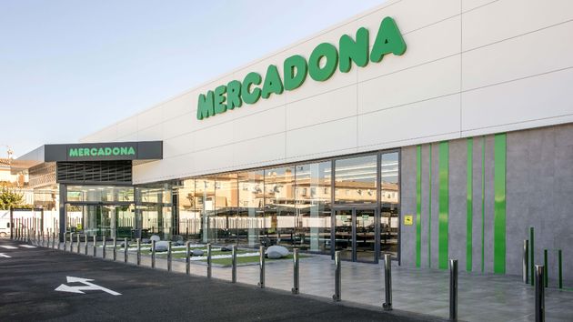 Las nuevas vacantes de Mercadona para trabajar en turno fijo de mañana 5 días a la semana por 2.280 euros: no piden experiencia