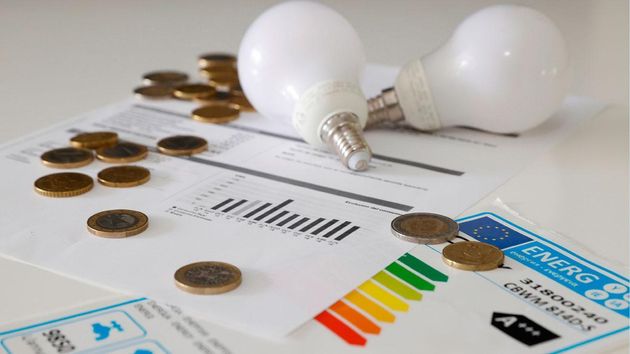 Estas son todas las personas que pueden solicitar el bono eléctrico en 2025