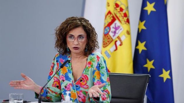 Hacienda avisa a todos los trabajadores que cobren más de este dinero en la nómina