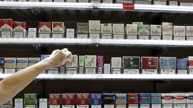 El precio del tabaco cambia desde este sábado en marcas muy conocidas como Marlboro o Chesterfield