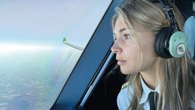 Savina Paul, piloto de aviones: " Recuerda siempre estas 5 cosas antes de subirte a un avión"