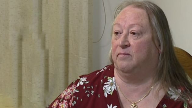 Una viuda de 65 años debe devolver 62.000 euros de la Seguridad Social o le embargan la pensión: “Era dinero de mi marido fallecido”