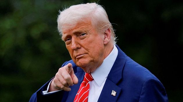 España multiplica la compra de gas a Estados Unidos, alcanzando máximos históricos, en plena guerra arancelaria de Trump