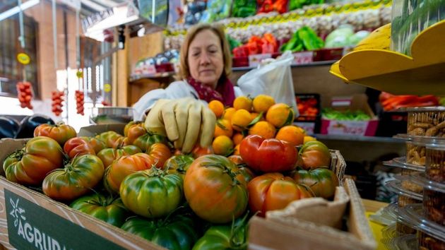 El IPC de mayo se modera al 2% aunque el precio de la fruta se dispara en los supermercados
