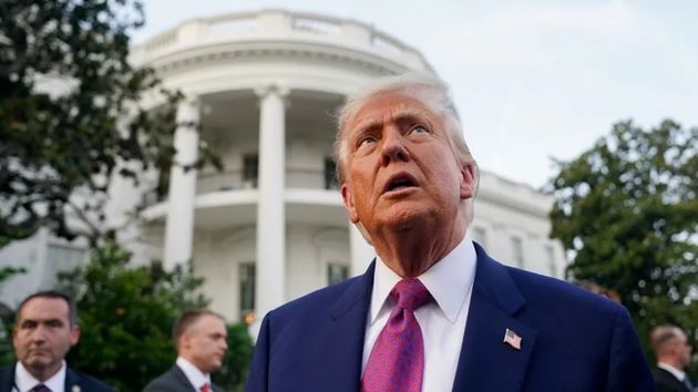 Trump insinúa un cambio en su política migratoria después de admitir el impacto de las redadas migratorias en sectores clave
