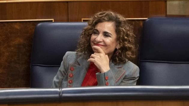 Hacienda multa con hasta 30.000 euros si haces mal la Declaración de la Renta