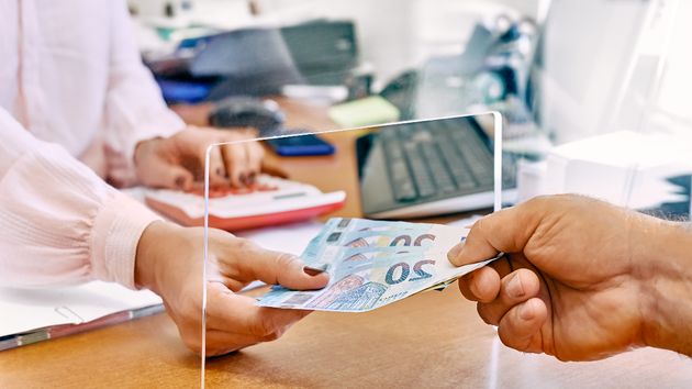Las empresas españolas siguen destinando más de 10 horas semanales a reclamar pagos pendientes