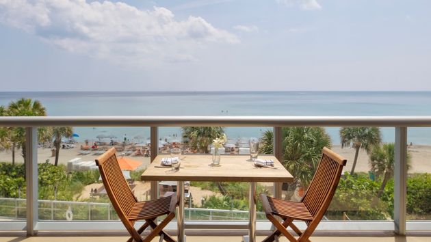 Las cláusulas trampa que debes evitar este verano al reservar tu alojamiento de vacaciones