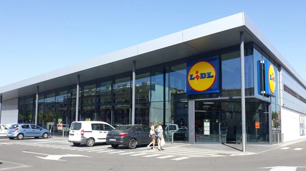 Lidl tiene el aire acondicionado que se hizo viral el verano pasado, es muy barato y no necesita instalación